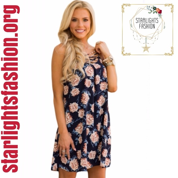 Blue Floral Print Crisscross Neckline  Dress - Picture 2 of 5